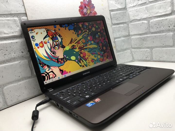 Мощный ноутбук Samsung (intel core i3)
