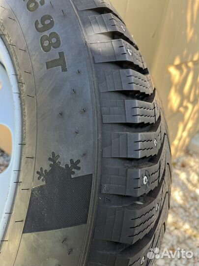 Шины с дисками r 16 215/65 Kumho wintercraft