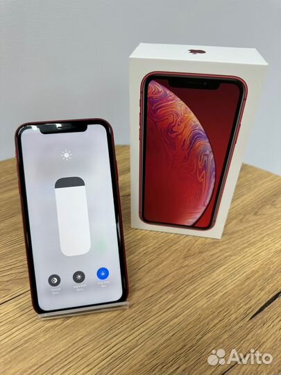 iPhone Xr, 64 ГБ