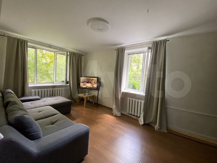 1-к. квартира, 33 м², 1/3 эт.