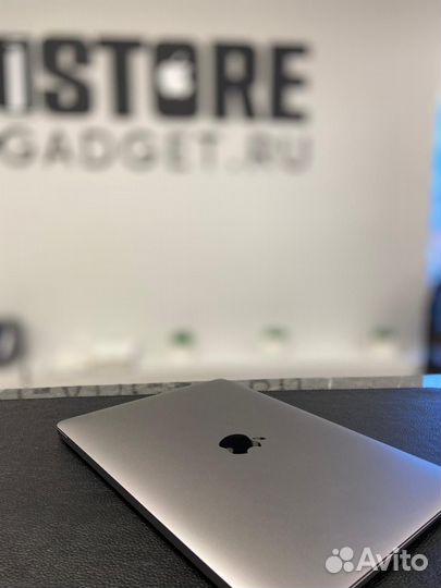 Apple MacBook 12 8/512GB Gray