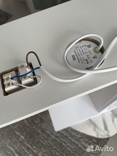 Шкаф с зеркалом 50 см