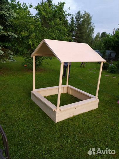 Песочница детская с крышей