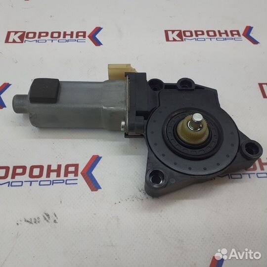 Моторчик стеклоподъемника задний правый hyundai I