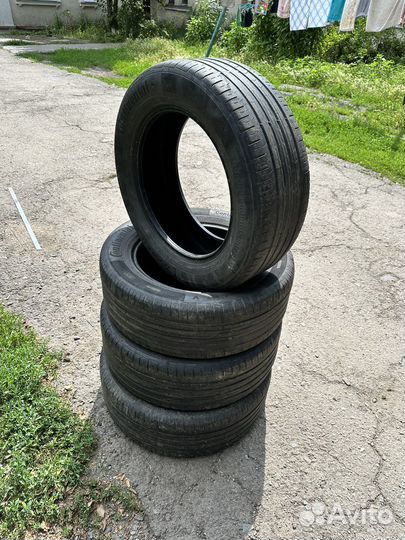 Continental ContiPremiumContact 5 225/60 R17 99V