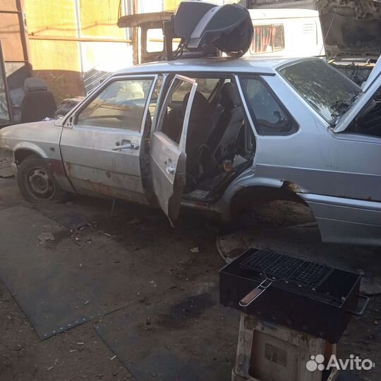 Продам запчасти на автомобиль ваз