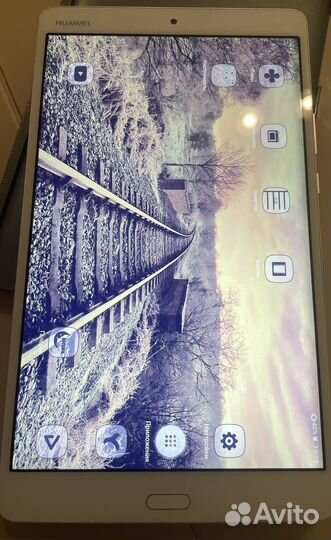 Huawei mediapad m3 8.4 32 гб