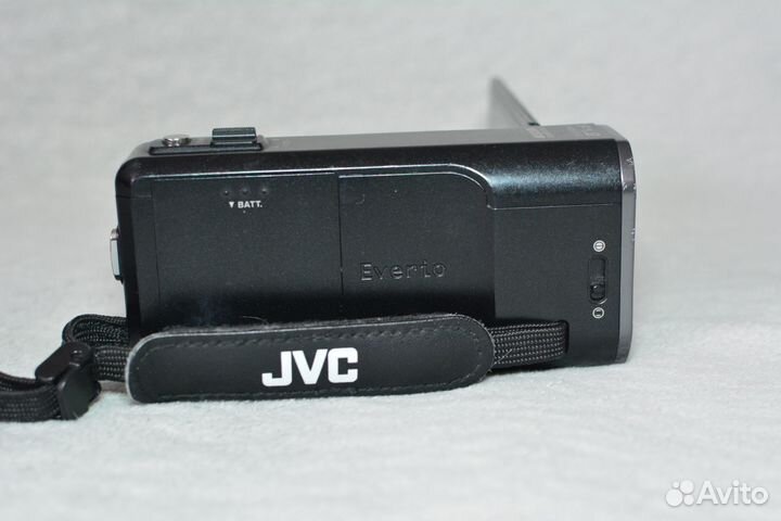 Видеокамера FullHD JVC GZ-v515