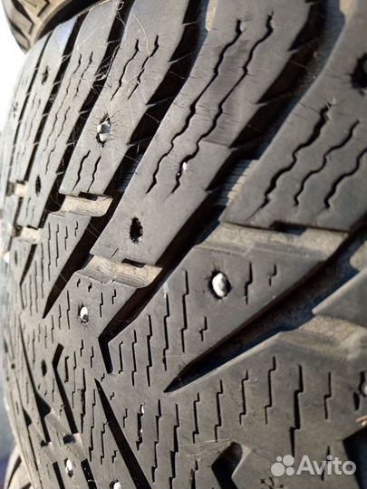 Nokian Tyres Hakkapeliitta 8 SUV 265/45 R20