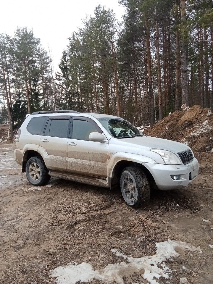Toyota Land Cruiser Prado: фото владельца