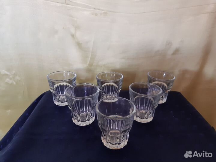 Пивные кружки, стаканы, стопки