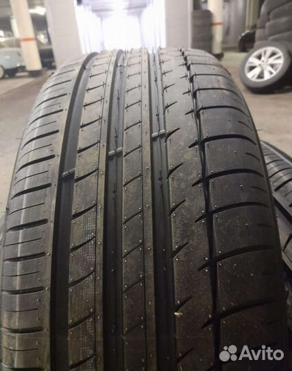 Triangle EffeXSport TH202 225/50 R17 98