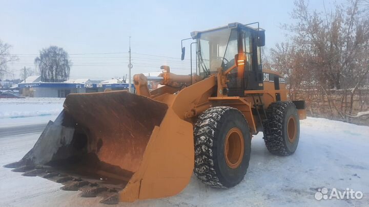 Фронтальный погрузчик CAT 938G, 2008