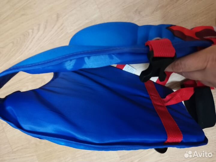 Жилет для плавания