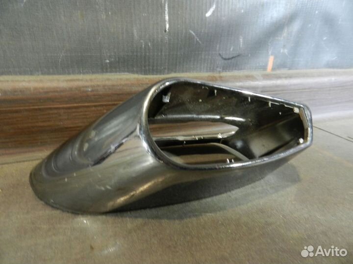 Кронштейн-опора зеркала, правое - Citroen C4 2