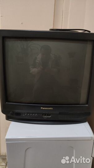 Телевизор ЭЛТ Panasonic