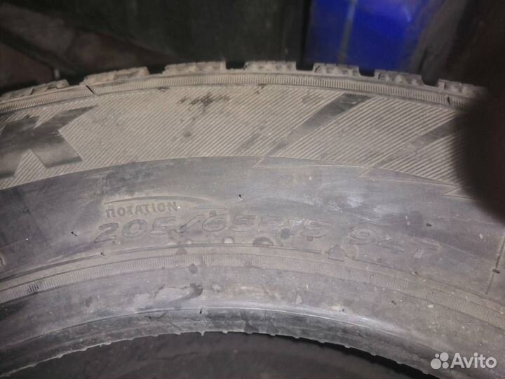 Hankook Winter I'Cept Evo 3 W330 205/65 R15