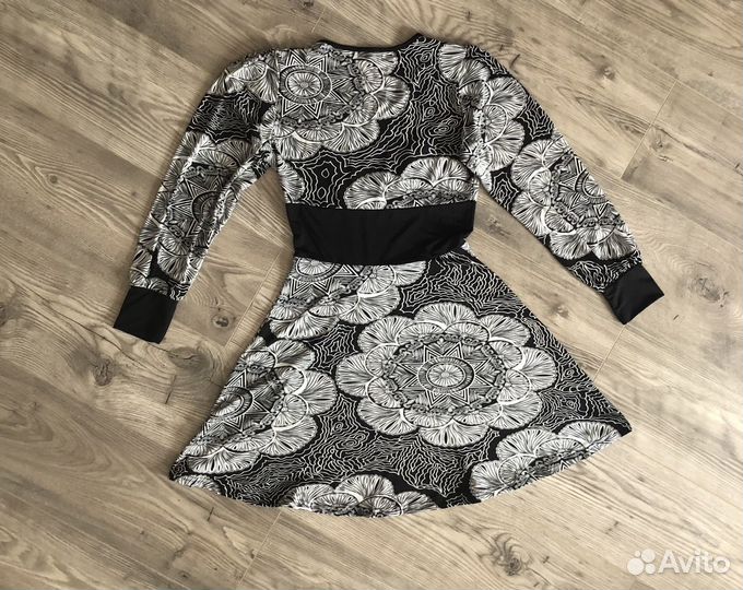 Платье черное размер S