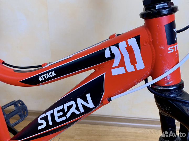 Велосипед Stern Attack 20 красный