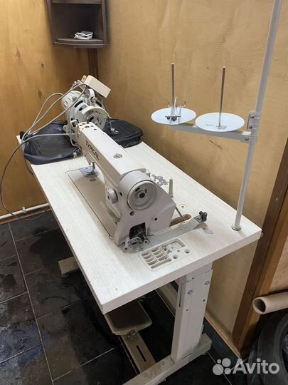 Швейная машинка typical