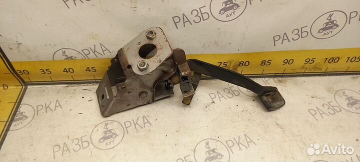 Педаль сцепления Nissan Almera Classic B10