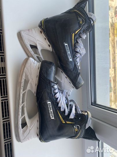 Коньки bauer supreme 2s