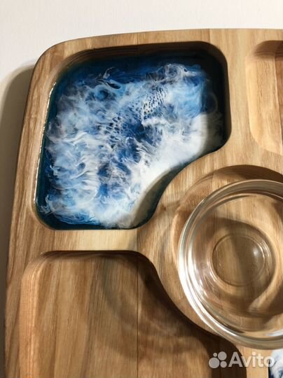 Менажница из дуба с соусником