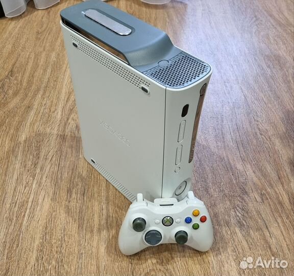 Xbox 360 Elite White