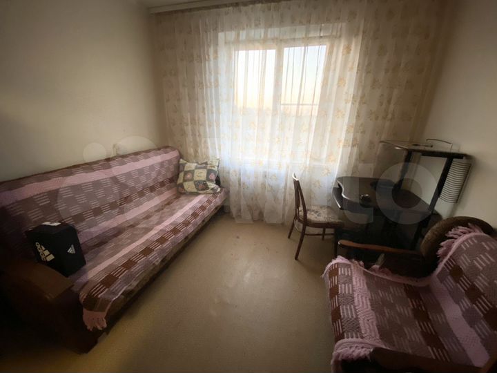 Комната 10 м² в 3-к., 7/10 эт.