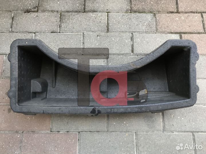 Лоток для инструмента под запаску Поло седан