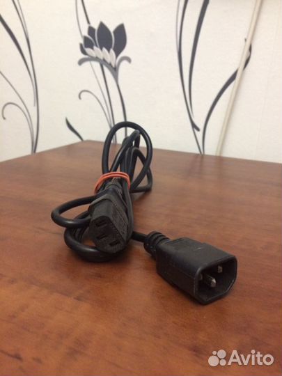 Кабель для компьютера новый