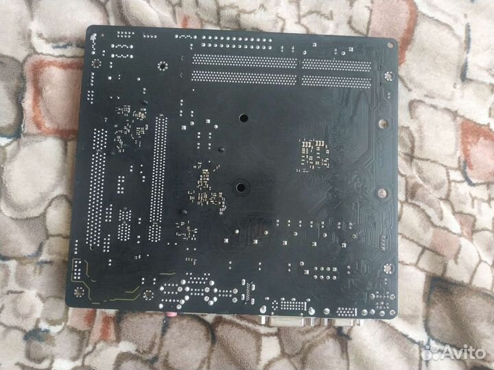 Материнская плата am3+