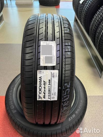 Yokohama BluEarth-GT AE-51 215/55 R17 94W