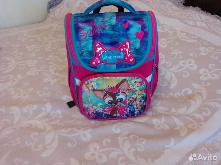 Школьный рюкзак