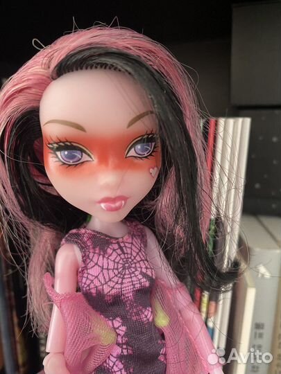 Кукла монстер хай Дракулаура Призрачно