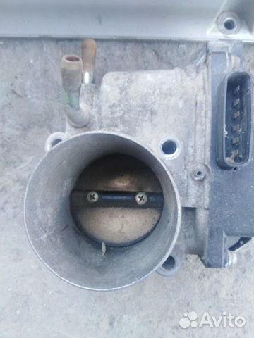 Дросельная заслонка