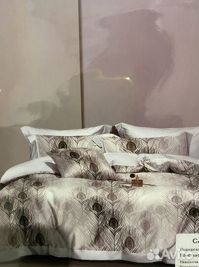 Постельное белье Сатин двуспальное евро полуторосп