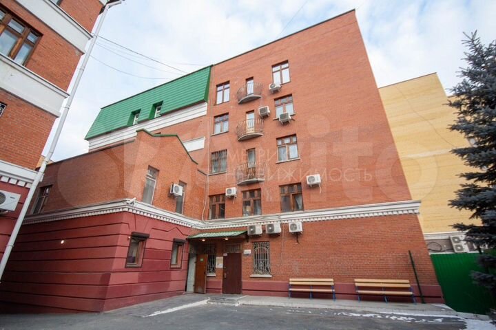 3-к. квартира, 119 м², 5/5 эт.