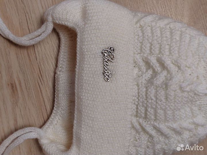 Шапка для девочки новая