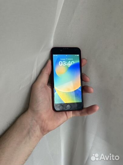 iPhone 8, 64 ГБ