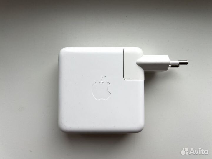 Адаптер питания Apple 61W Type-C. Оригинал