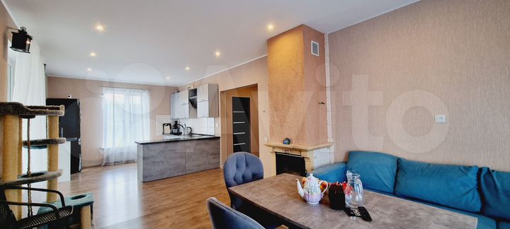 Коттедж 182 м² на участке 7 сот.