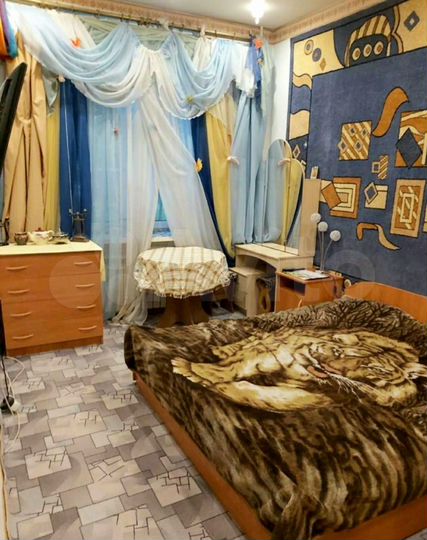 Комната 20 м² в 4-к., 2/5 эт.