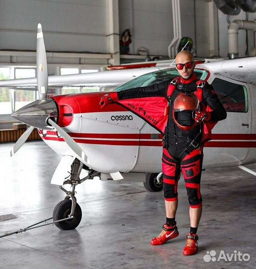 Одежда для парашютного спорта