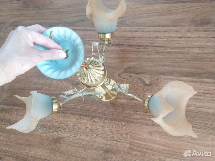 Люстра потолочная 3-х рожковая под бронзу