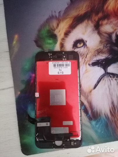 Дисплей на iPhone 7