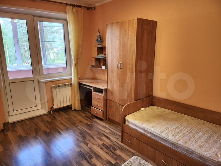 2-к. квартира, 60 м², 2/9 эт.
