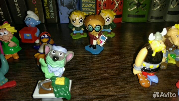 Игрушки Киндер-Сюрприз из разных коллекций