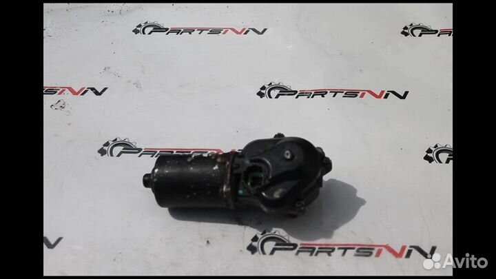 Моторчик дворников передний Ниссан Примьера P12
