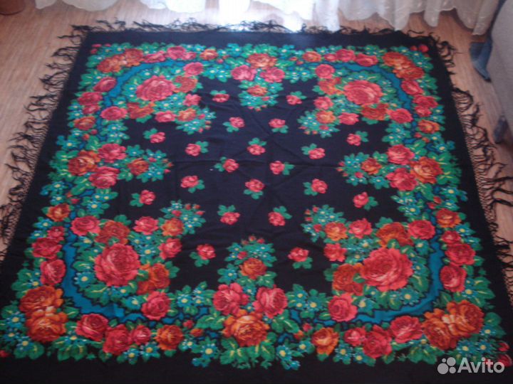 Платок Павлопосадский